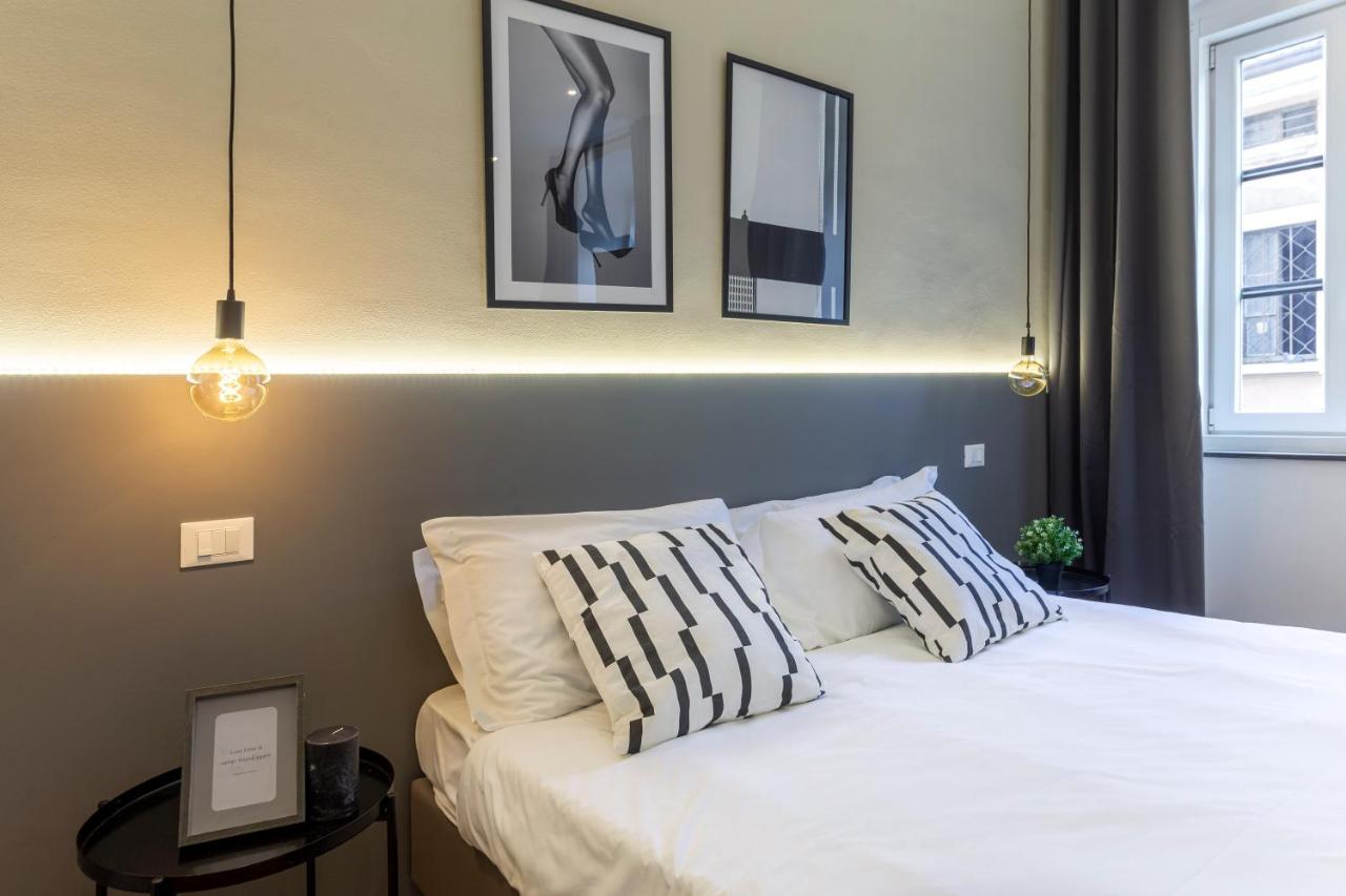 Amazing Studio In The City Center + Wifi Triëst Buitenkant foto
